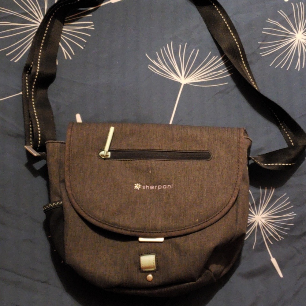 Grey sherpa I handbag